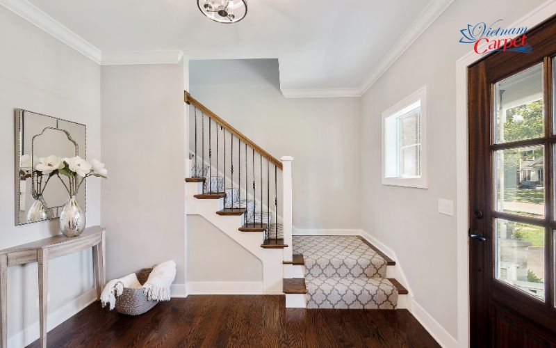 Có nên trải thảm cầu thang và nhược điểm Có nên trải thảm cầu thang và nhược điểm