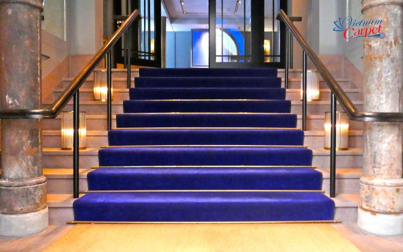 Có nên trải thảm cầu thang cao cấp Có nên trải thảm cầu thang cao cấp